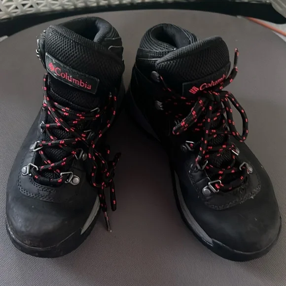 Columbia Newton Ridge Plus Waterpoof Hiking Boots Black Size 7 - Picture 4 of 6